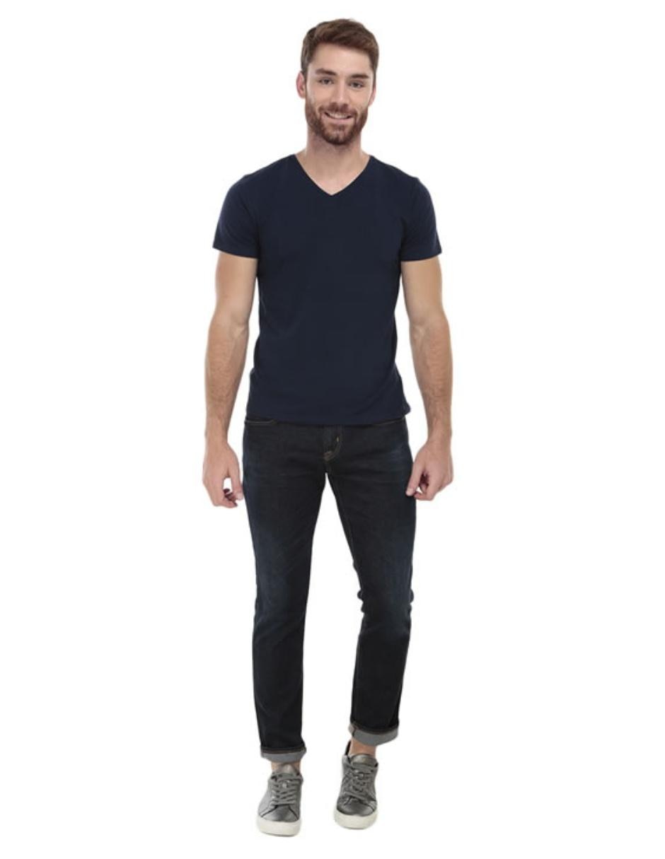 Playera Contempo cuello V para hombre
