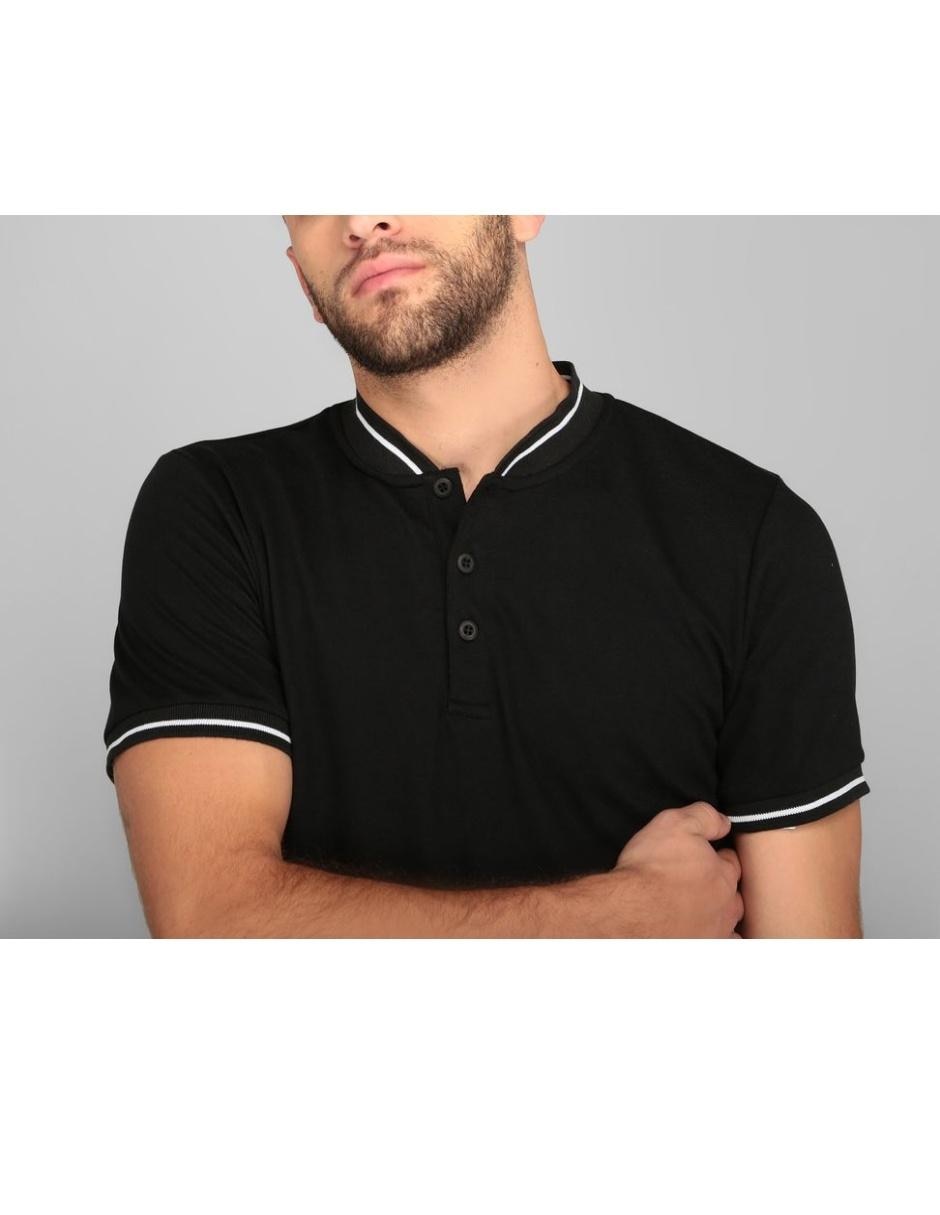 Playera cuello henley para hombre 4